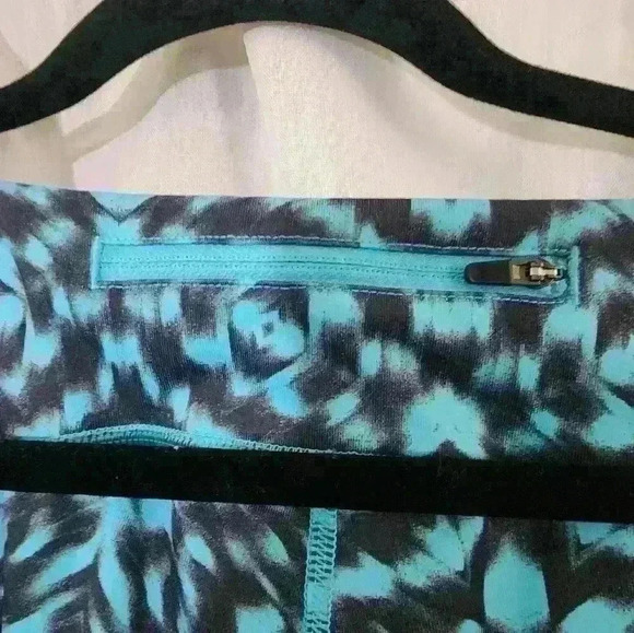 Zella, work out leggings - Picture 4 of 4